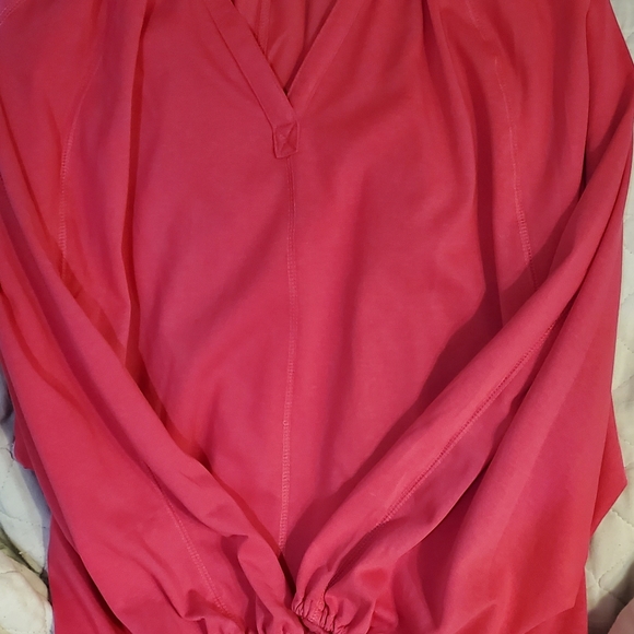 Women's Dolman Blouse - Picture 4 of 9